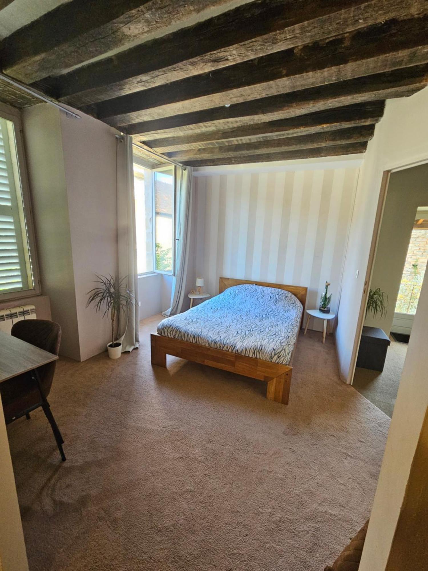 Chambre Avec Salle De Bain Hotell Donzy Exteriör bild